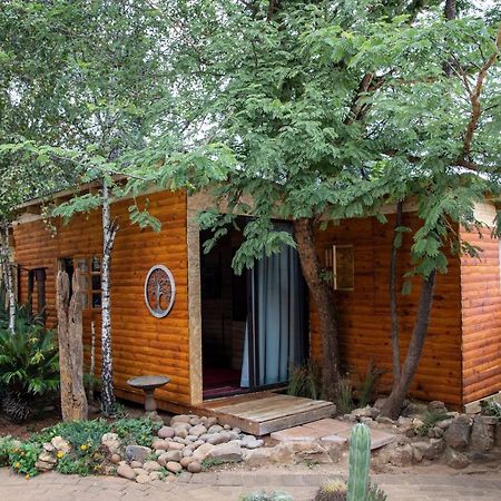 Blyde Africa- Cottage Benoni Kültér fotó